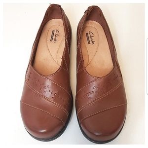 ☀Sale☀Clarks Collection Brown Slip-On Shoes